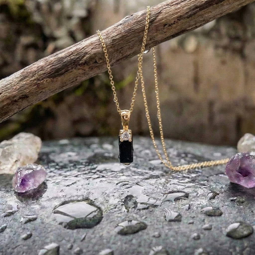 Alessia Black Onyx Bar Necklace