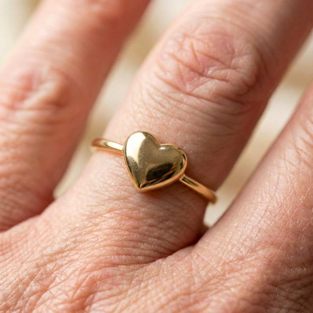 Classic Heart Gold Ring
