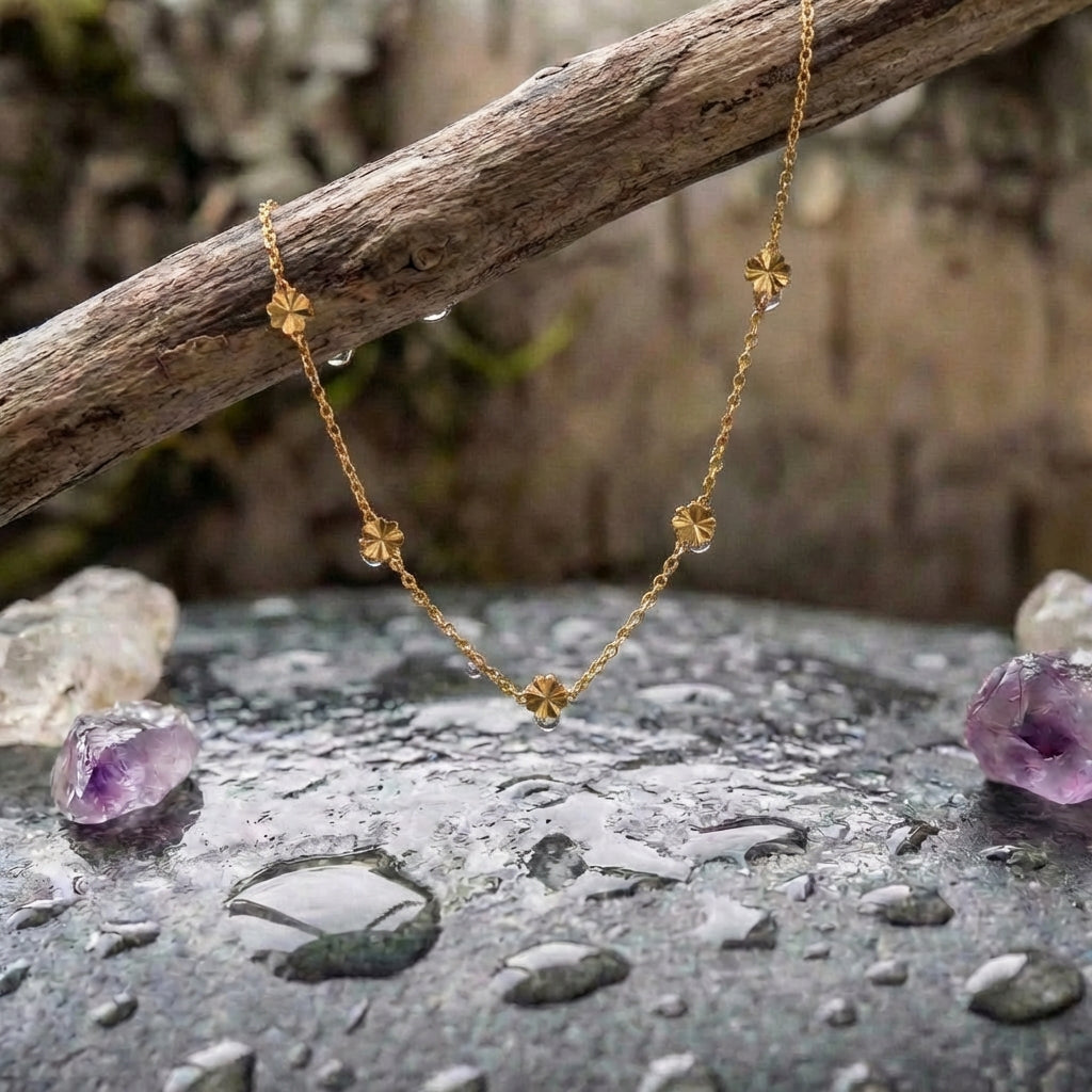 Clover Necklace