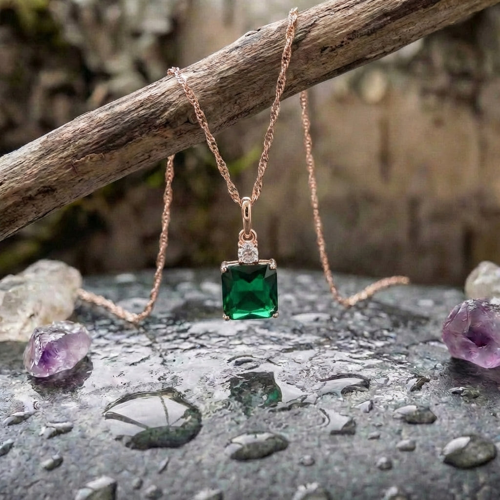 Elegant Green Stone Necklace