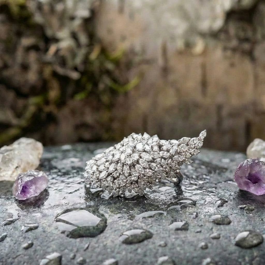 An Elegant White Gold Ear Cuff