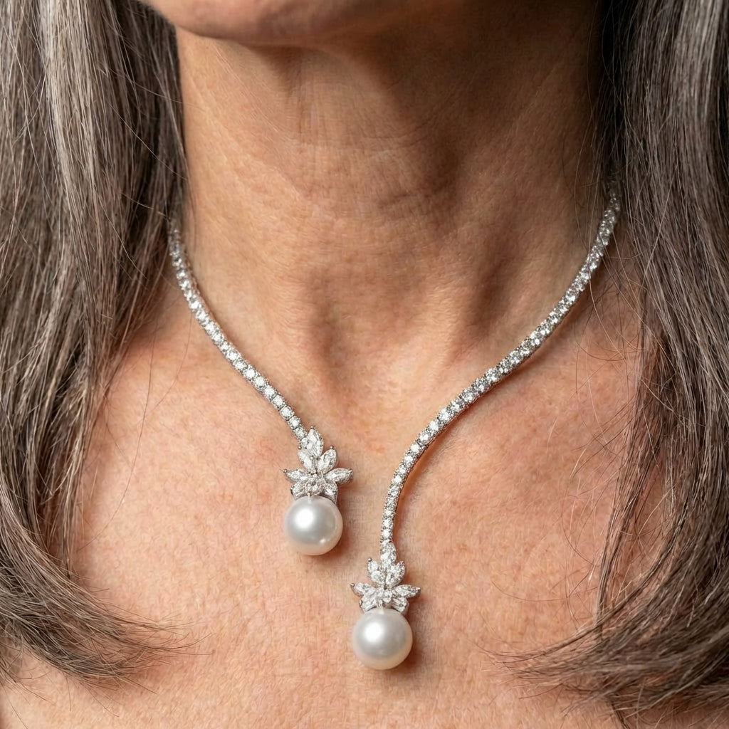 Elegant Shiny Necklace With Pearls Made Of Sterling Silver