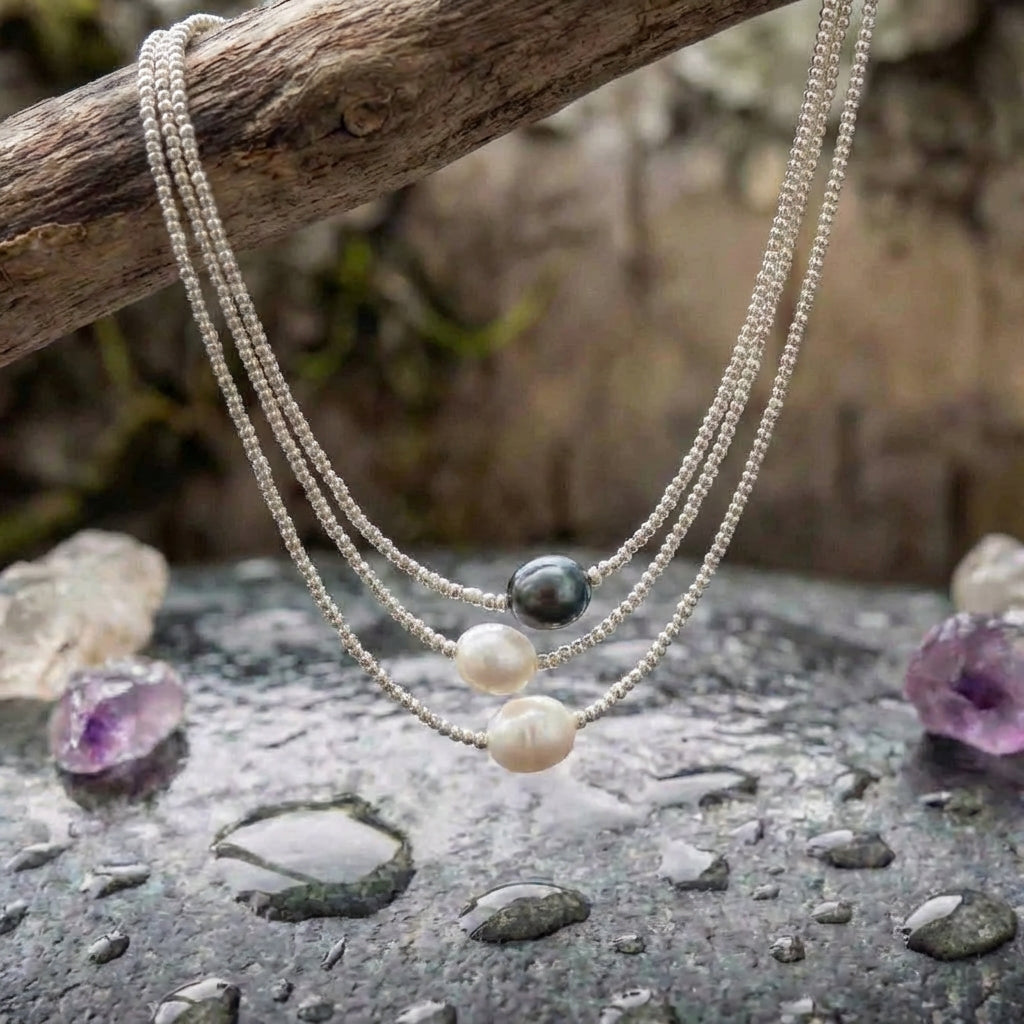 A Vintage Fresh Water Pearl Necklace