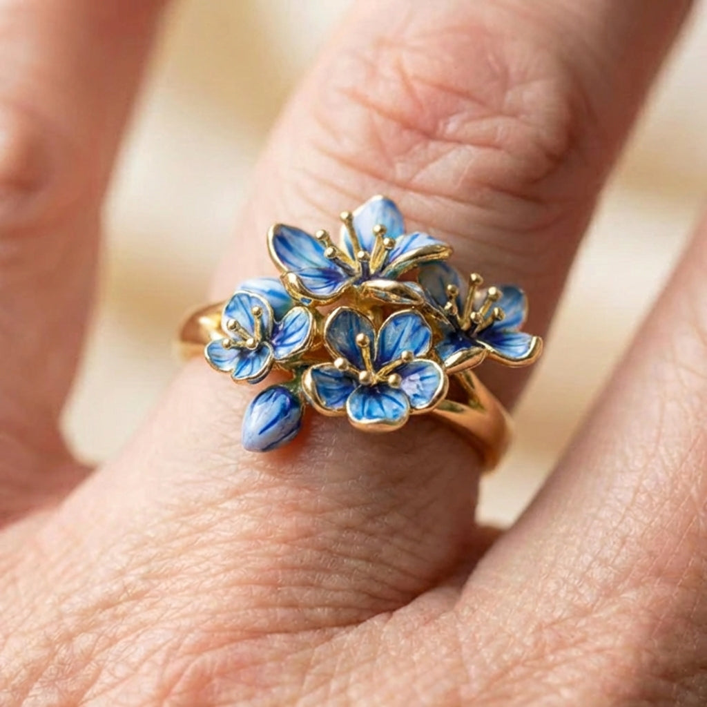 Elegant Blue Flower Ring