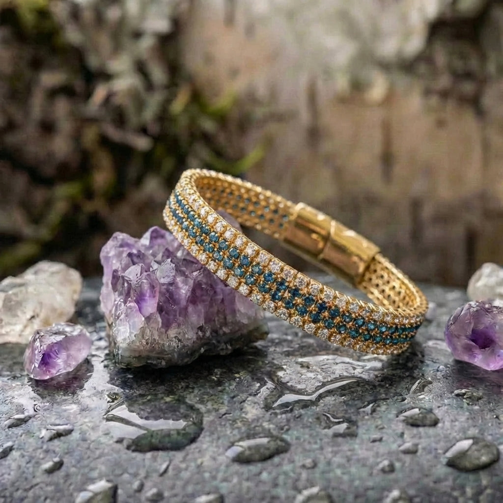 Elegant Green Sparkling Bracelet