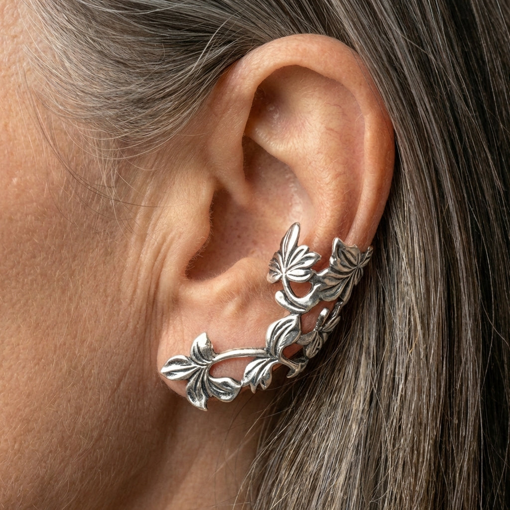 An Elegant Hollow Out Floral Leaf Shape Earring Set