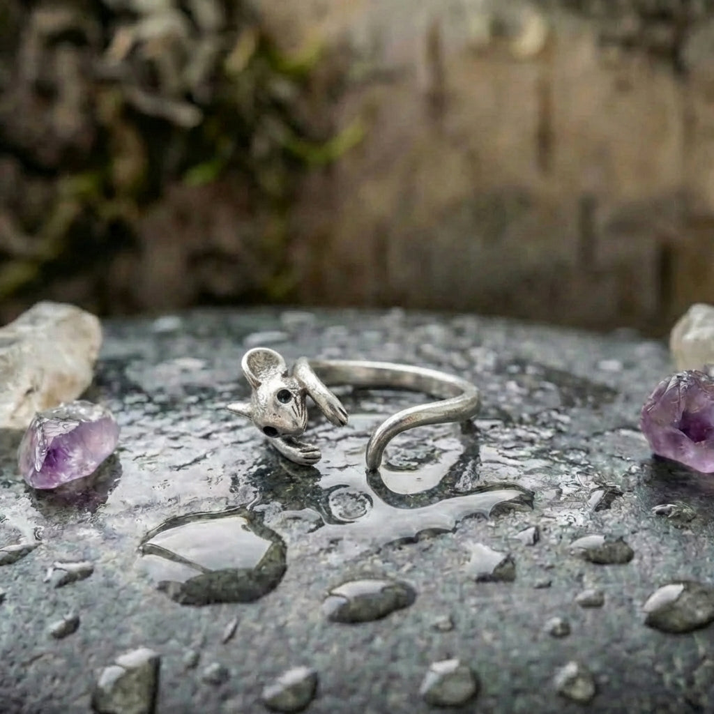 A Vintage Inspired Silver Mouse Statement Ring