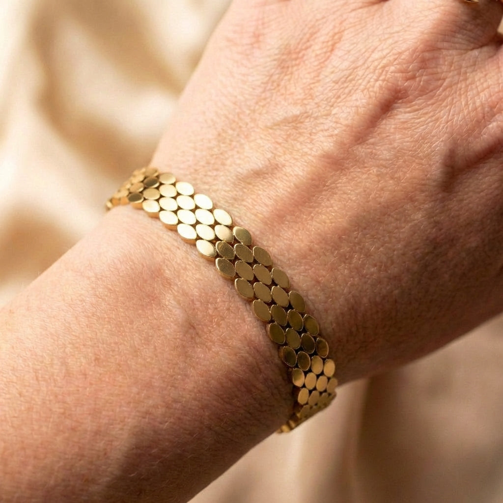 Minimalist Bangle Gold Bracelet