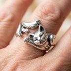 A Vintage Adjustable Silver Kitty Ring