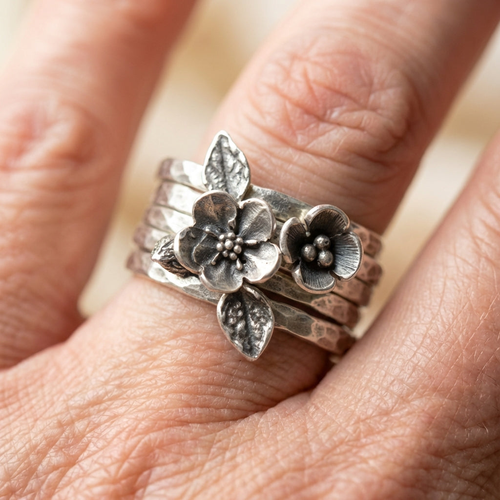 A Vintage Flower Silver Layer Ring