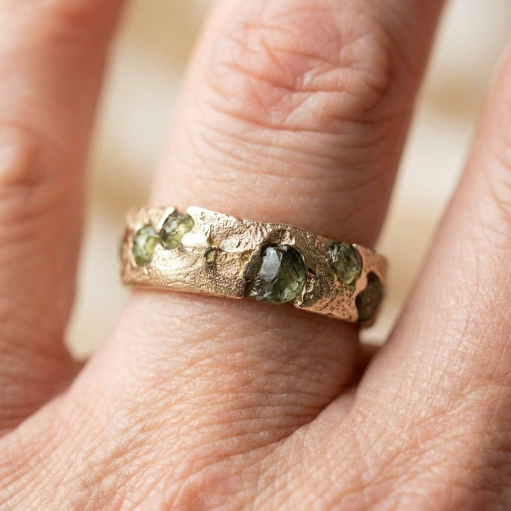 A Vintage Green Golden Forged Ring