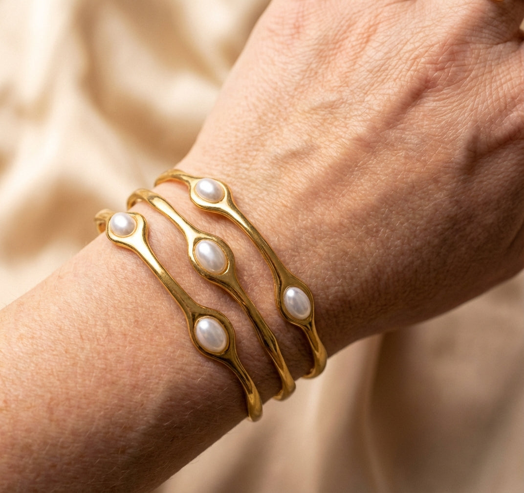 A Vintage Layered Gold Pearl Bangle Bracelet