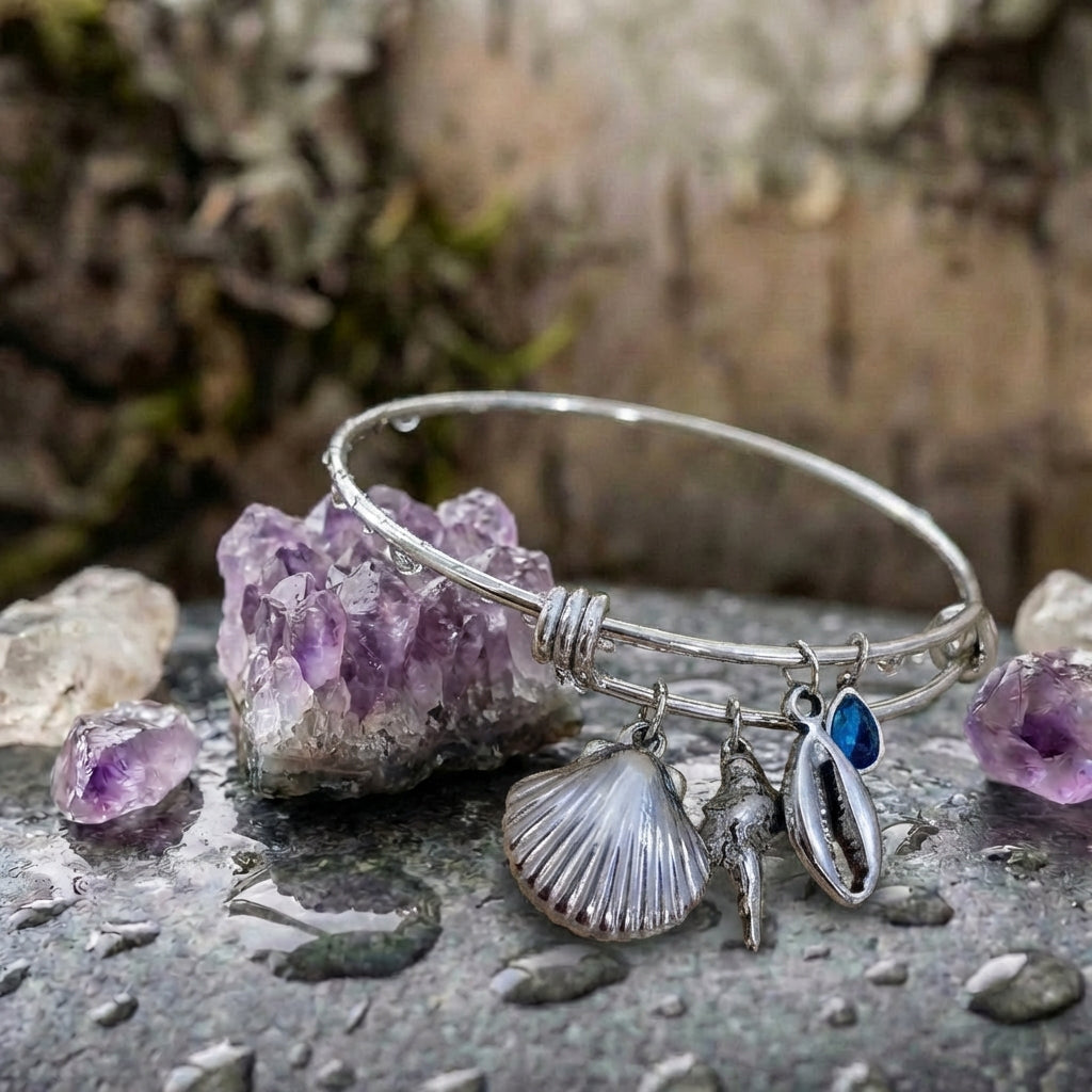 Vintage Shell Charm Adjustable Silver Bracelet